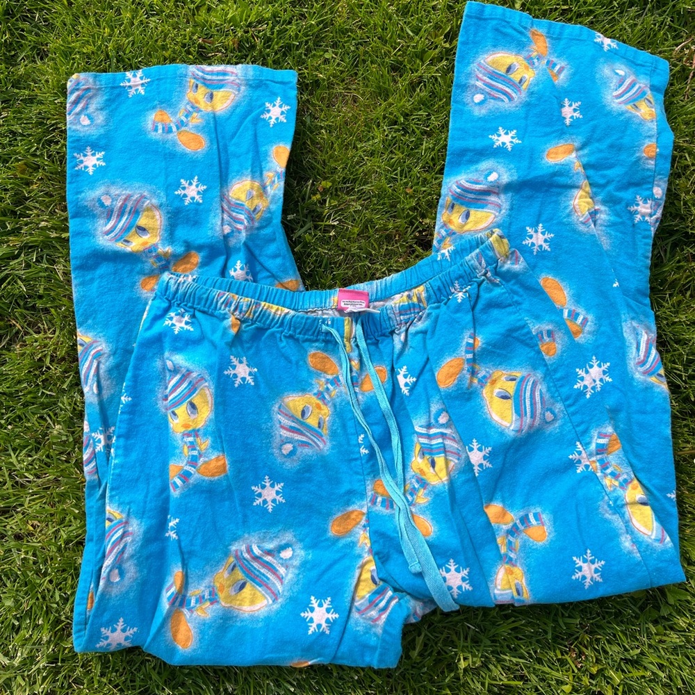 Tweety bird looney tunes pants
